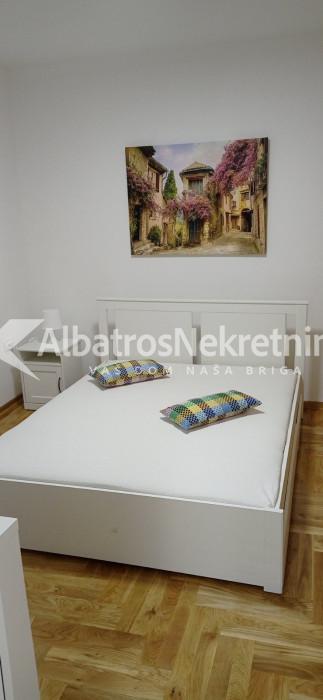 Vračar, Neimar, 74m2, II, 3.0