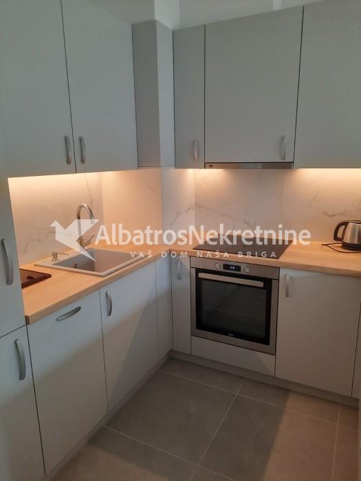 2.0 Novi Beograd-West 65