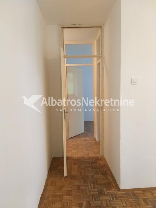 Mirijevo, Kapetana Milosa Zunjica UKNJIZEN