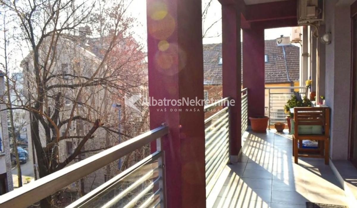 Ekskluzivan stan na Voždovcu