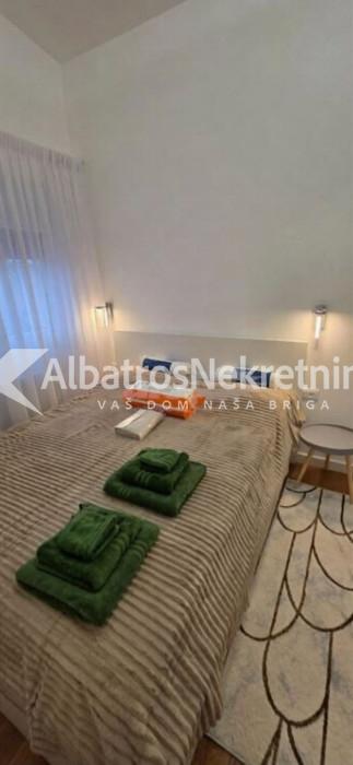 Lekino Brdo-Brace Kovac-2 soban NOV, LUX opremljen