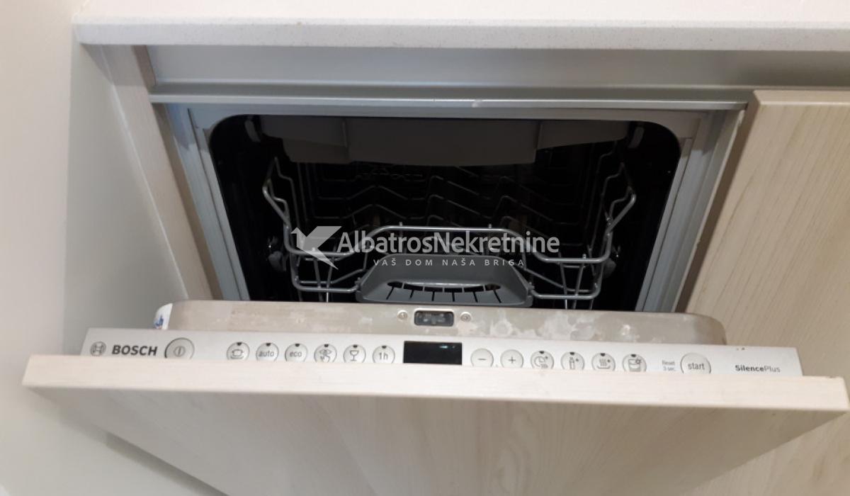 BW Vista, luksuzan dvosoban stan sa garažom