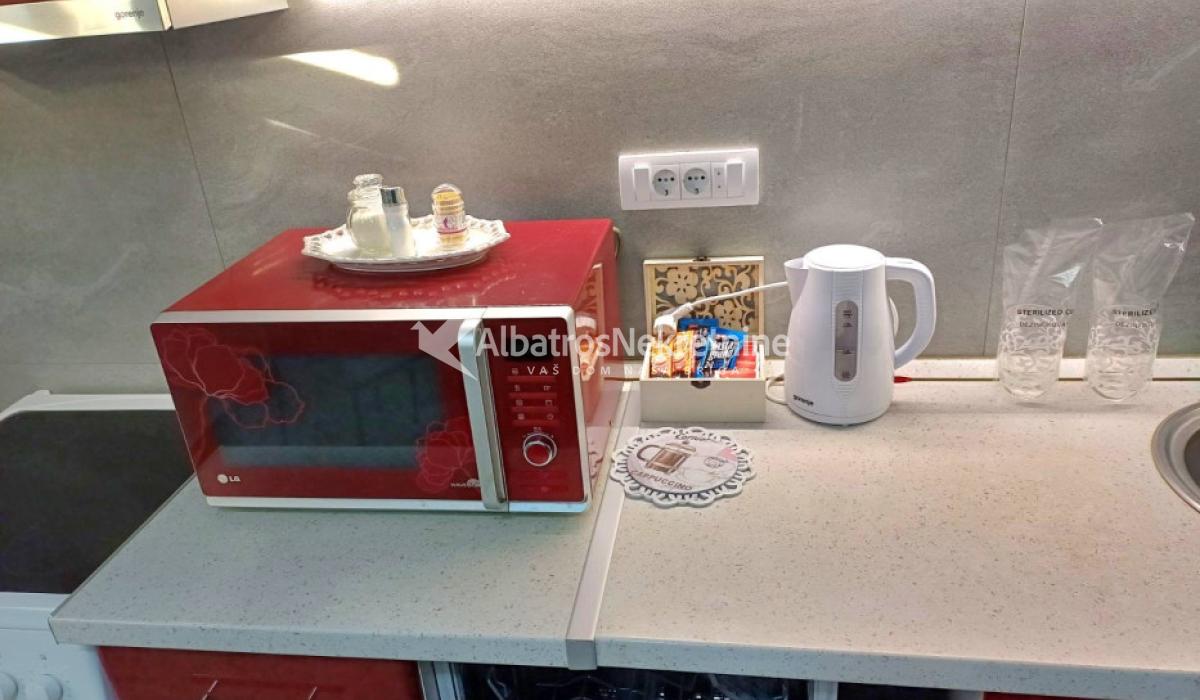 Novi Surčin - Ledine ( Aerodrom )