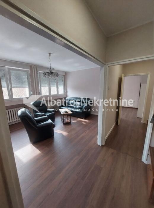 namesten stan u bulevaru zorana djindjica