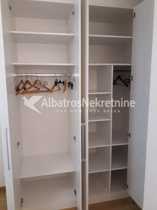 BW Vista, luksuzan dvosoban stan sa garažom