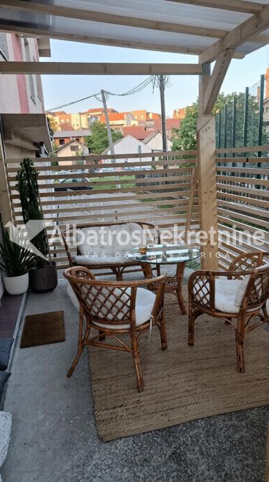 Nova kuća samostalna uknjižena 65m2 parking