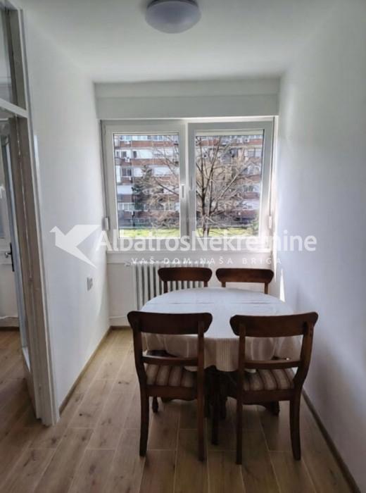 stan na Novom Beogradu u Gramsijevoj