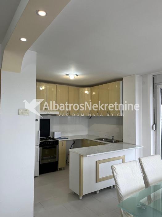 Novi Beograd - Blok 70, 2,0, 60m2 - Namešten