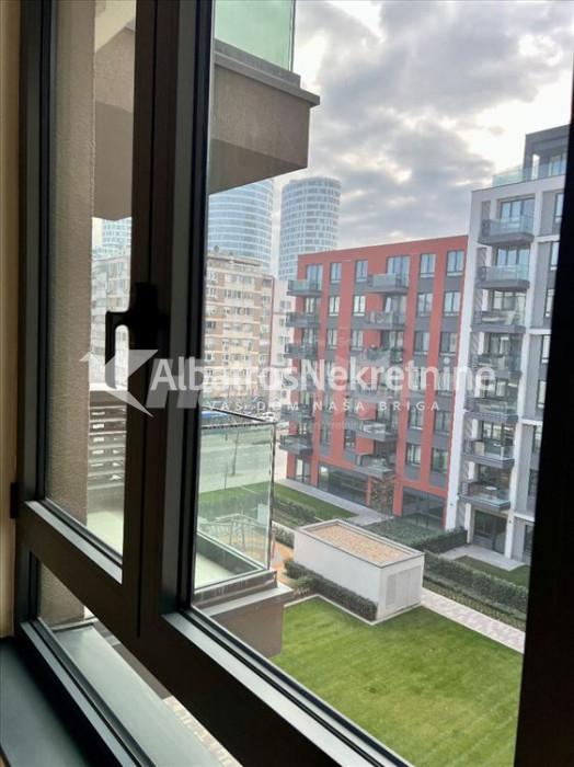 BW Eterna, 56 m2, IV sprat, sa jednim GM