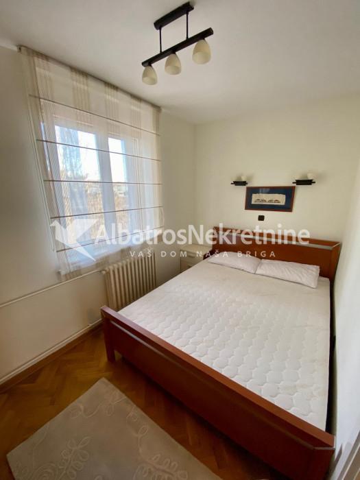Cetvorosoban 82m2 moderan Stari Merkator Retenzije