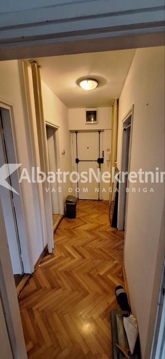 Stan 49m² karaburma