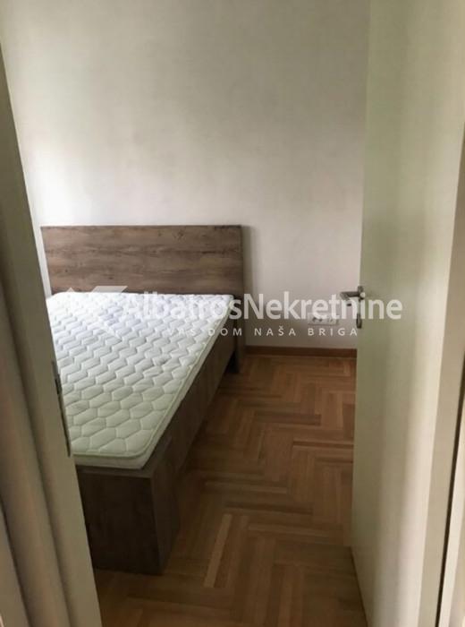 Naselje Stepa Stepanovic 2.5 stan kompletno opreml