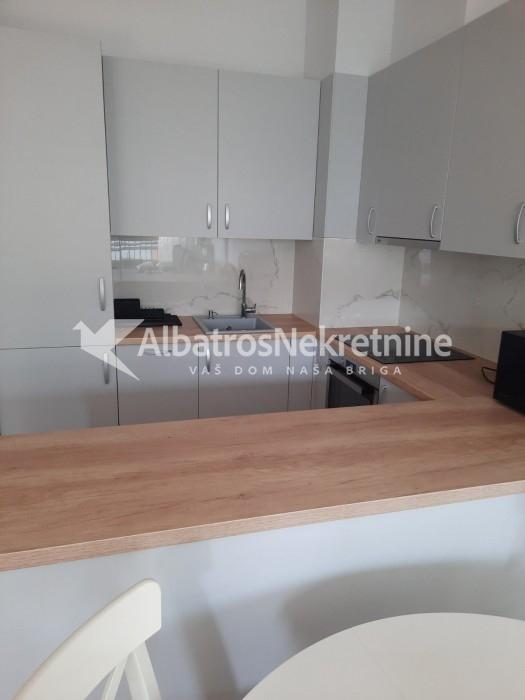 2.0 Novi Beograd-West 65