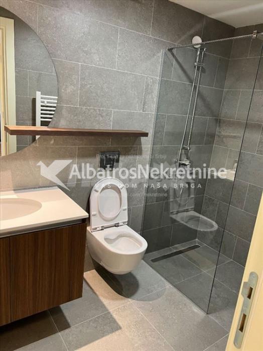 BW Eterna, 56 m2, IV sprat, sa jednim GM