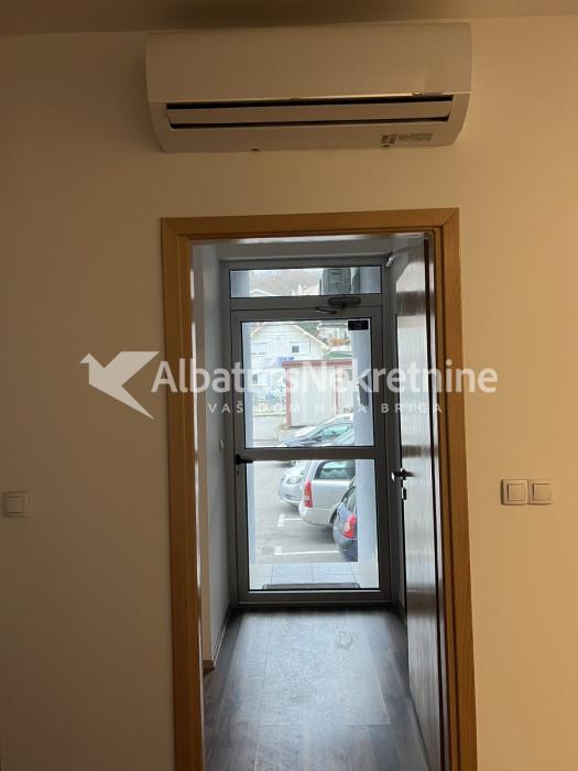 Poslovni prostor • 65m² • Jovanke Radakovic