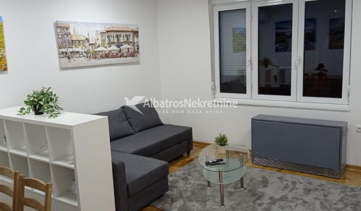 Vračar, Neimar, 74m2, II, 3.0