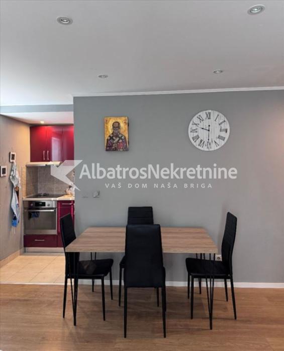 Jednoiposoban stan na prodaju, Mirijevski bulevar