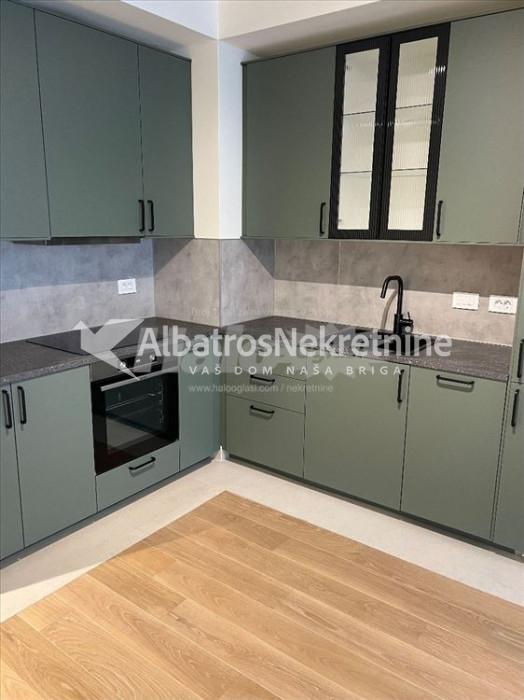 BW Eterna, 56 m2, IV sprat, sa jednim GM