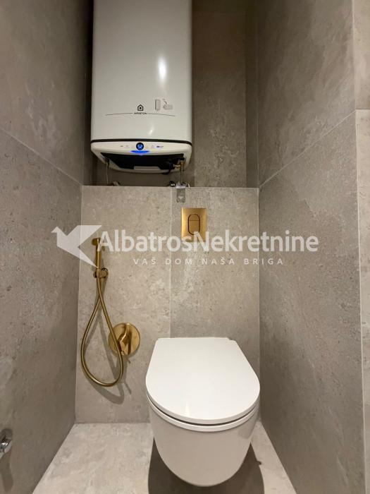 Lux stan izdavanje West
