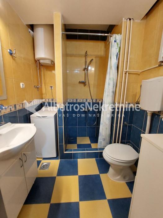 Namešten stan, 67m2, Bežanijska kosa