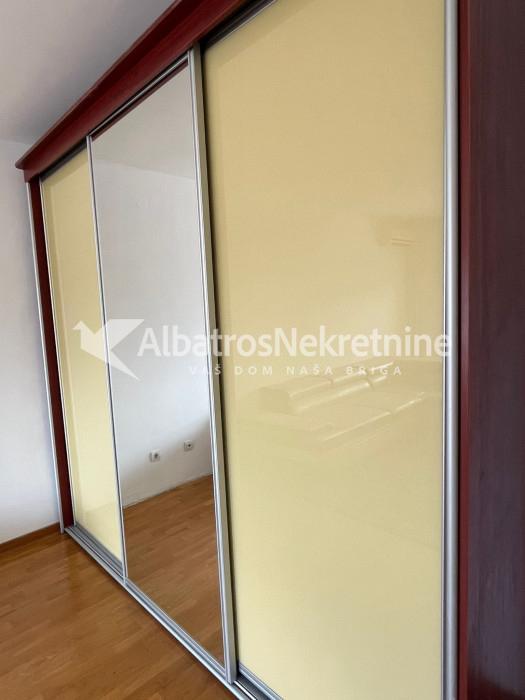 Dvosoban stan 60 m² polunamešten - Belvil Blok 67
