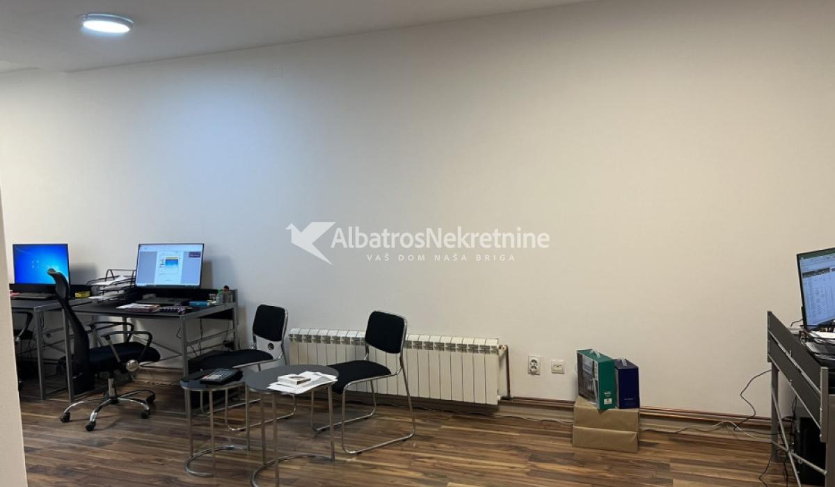 Poslovni prostor • 65m² • Jovanke Radakovic