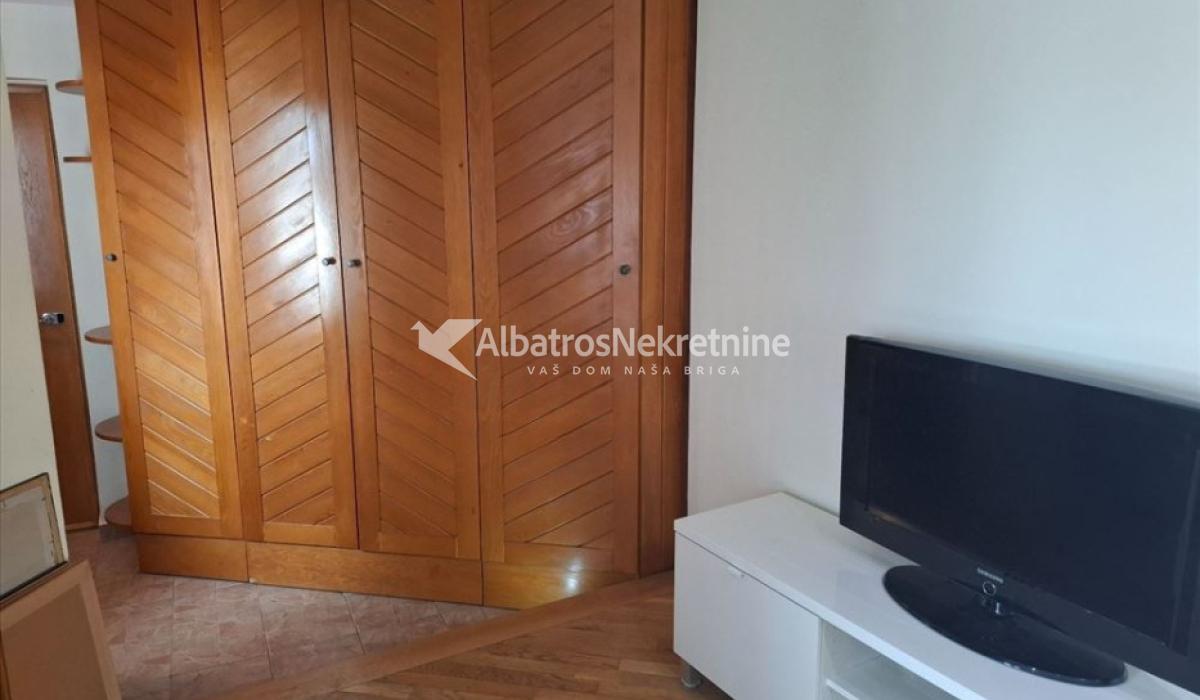 Centar Milutina Bojica redak