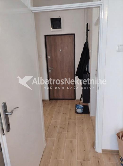 stan na Novom Beogradu u Gramsijevoj