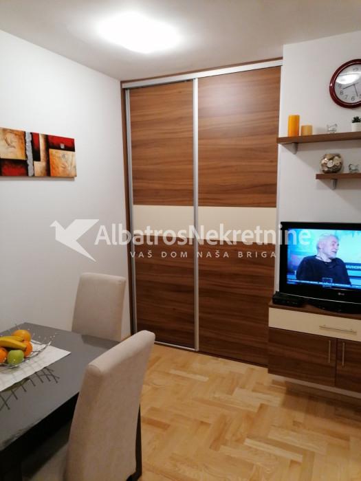 Jednoiposoban lux stan Mirijevo IV