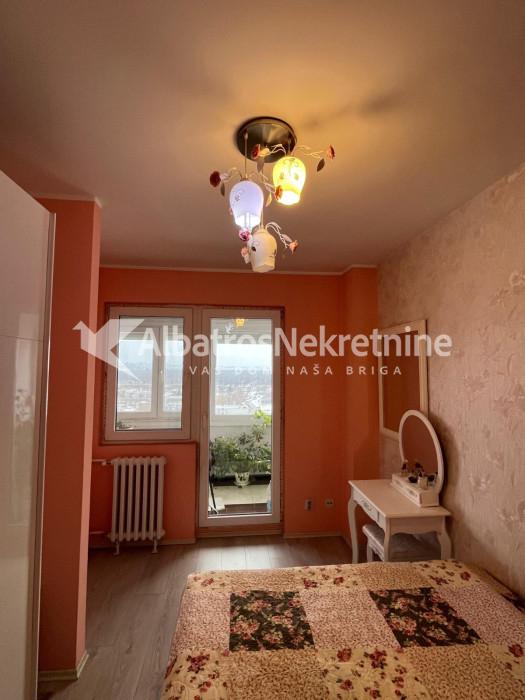 Novi Beograd - Blok 70, 2,0, 60m2 - Namešten