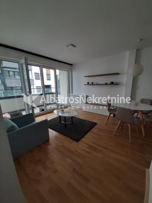 Dvosoban stan u naselju Sunnyville 45m2