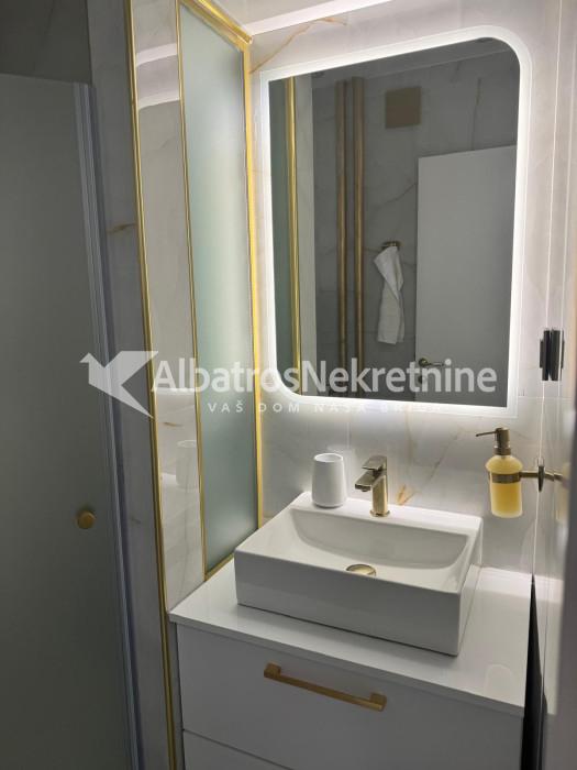 LUX Stan kod Beogradskog Dramskog Pozorista