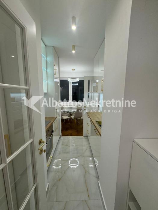 LUX Stan kod Beogradskog Dramskog Pozorista