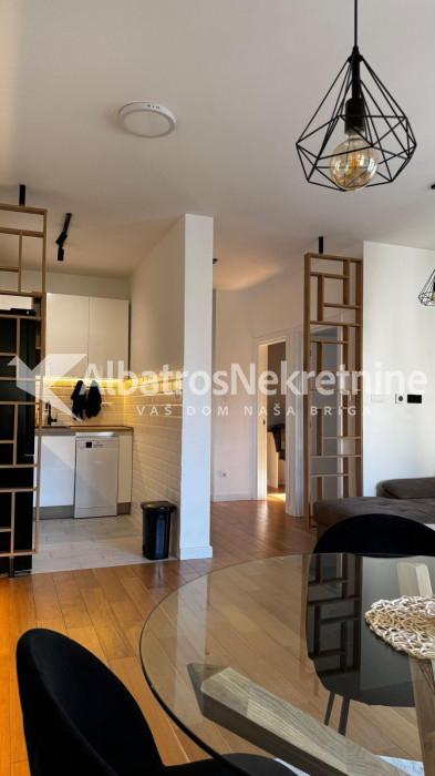 Zvezdara,lux dvoiposoban Krfska