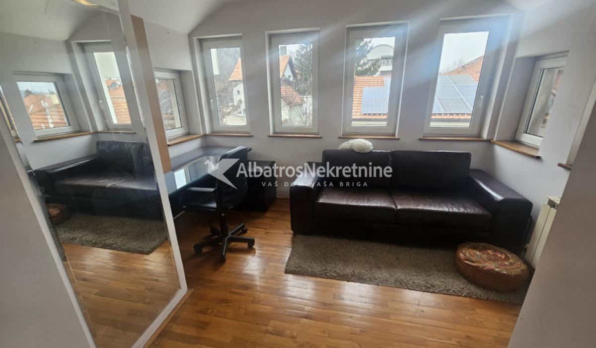 Lux kuca kod Olimpa Zvezdara 217m2