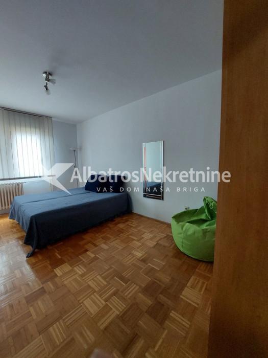 Namešten stan, 67m2, Bežanijska kosa
