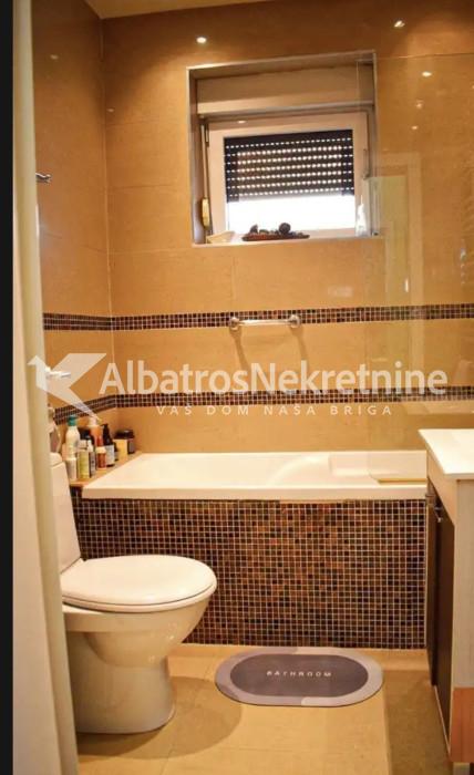 Ekskluzivan stan na Voždovcu