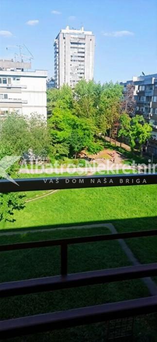Stari Merkator,Hotel Jugoslavija,lep dvosoban 50m2