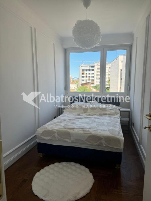 LUX Stan kod Beogradskog Dramskog Pozorista